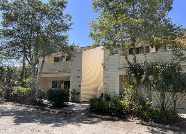 Property at 4225 Jason Rd, Spring Hill, FL 34608, 16 beds, 8 baths