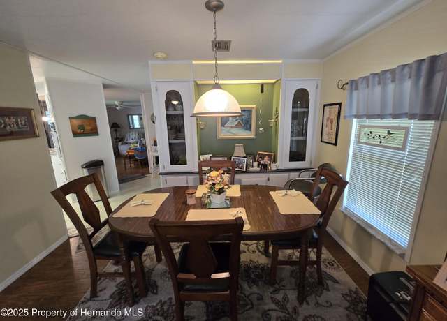 Property at 14347 Nectarine St, Brooksville, FL 34613, 2 beds, 2 baths