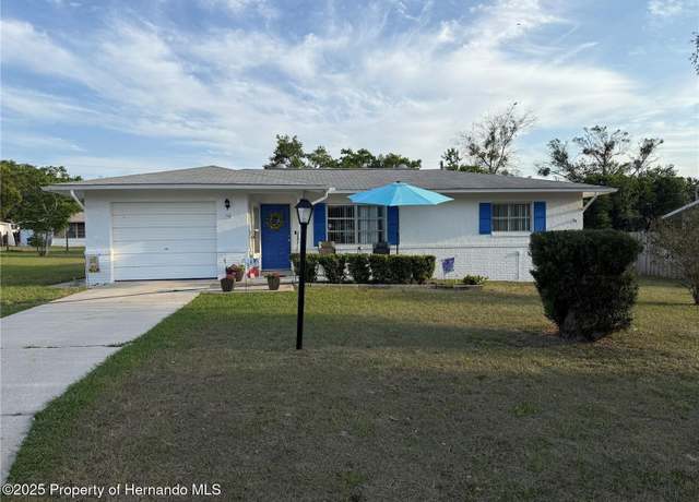Property at 10 Michigan St, Beverly Hills, FL 34465, 2 beds, 1 bath
