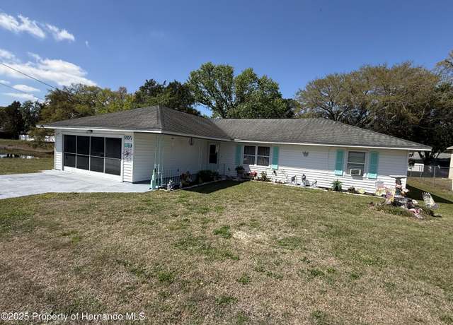 Property at 2277 Mariner Blvd, Spring Hill, FL 34609, 2 beds, 2 baths