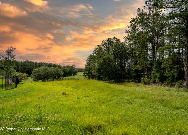 Property at 5409 Grand Summit Dr, Brooksville, FL 34601