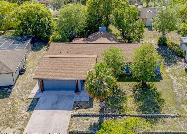 Property at 8664 Heather Blvd, Weeki Wachee, FL 34613, 2 beds, 2 baths