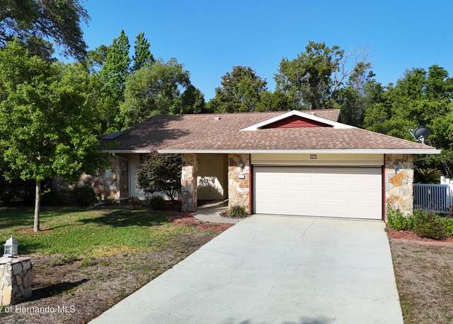 Property at 17 Salvia Ct, Homosassa, FL 34446, 3 beds, 2 baths