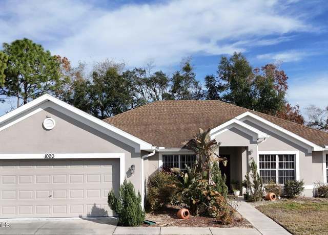Property at 1090 Fay Ave, Spring Hill, FL 34609, 4 beds, 2 baths