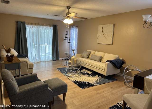 Property at 12 Chinaberry Cir, Homosassa, FL 34446, 2 beds, 2 baths