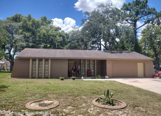 Property at 2419 Appian Ave, Spring Hill, FL 34608, 3 beds, 2 baths