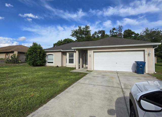 Property at 2072 Haulover Ave, Spring Hill, FL 34608, 4 beds, 2 baths