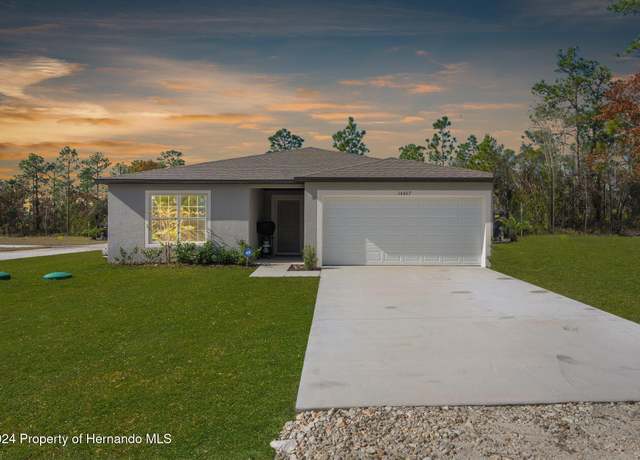 Property at 14467 Hawk Rd, Weeki Wachee, FL 34614, 4 beds, 2 baths