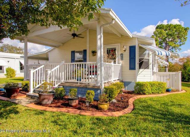 Property at 7408 Morelli Ave, Brooksville, FL 34613, 3 beds, 2 baths