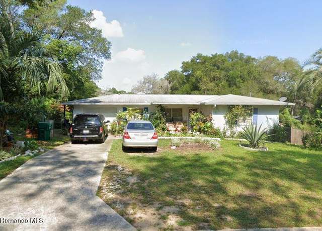 Property at 935 Birch Ave, Inverness, FL 34452, 2 beds, 1 bath