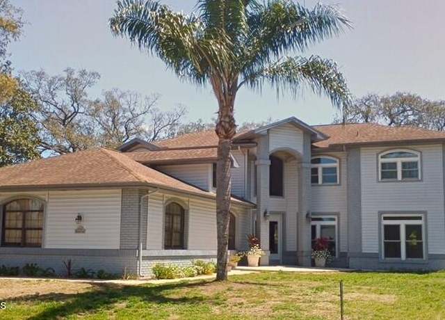 Property at 12334 Willowtree Ct, Spring Hill, FL 34609, 5 beds, 2 baths