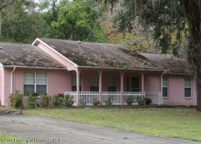 Property at 548 S Lemon Ave, Brooksville, FL 34601, 3 beds, 2 baths