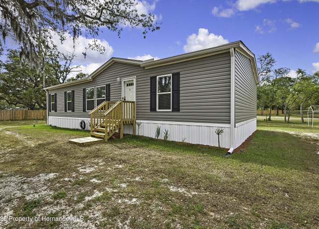 Property at 11008 Knuckey Rd, Weeki Wachee, FL 34614, 3 beds, 2 baths