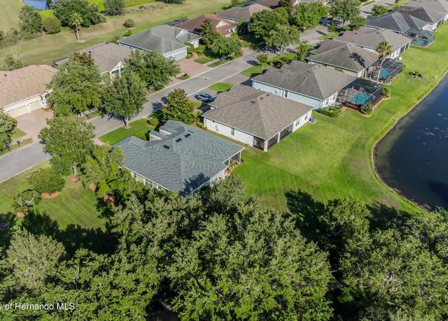 Property at 5233 Jennings Trl, Brooksville, FL 34601, 2 beds, 2 baths