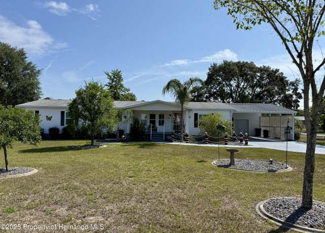 Property at 9198 Basil St, Brooksville, FL 34613, 3 beds, 2 baths