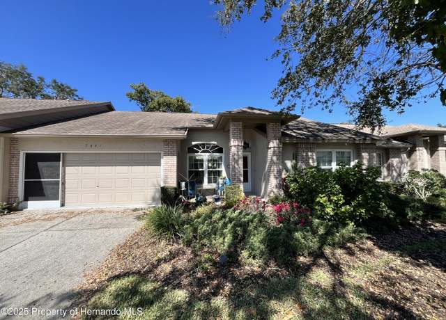 Property at 7441 Baywood Forest Cir, Spring Hill, FL 34606, 2 beds, 2 baths