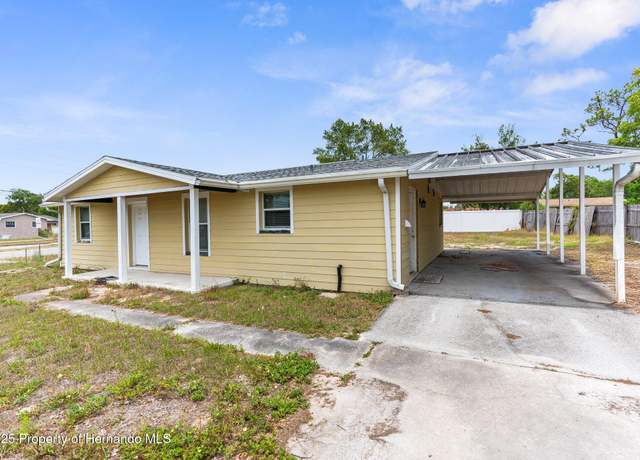 Property at 9465 Century Dr, Spring Hill, FL 34608, 3 beds, 2 baths