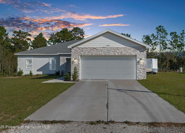 Property at 12251 Snowy Egret Ave, Weeki Wachee, FL 34614, 4 beds, 2 baths