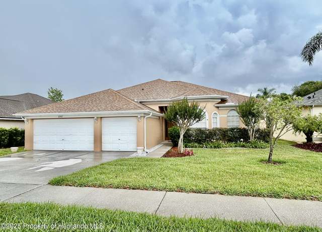 Property at 23112 Emerson Way, Land O' Lakes, FL 34639, 5 beds, 3 baths