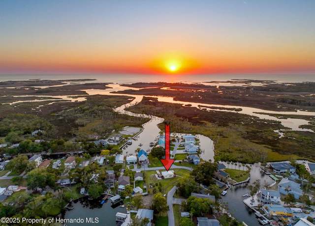 Property at 7272 Westwind St, Weeki Wachee, FL 34607, 2 beds, 1 bath