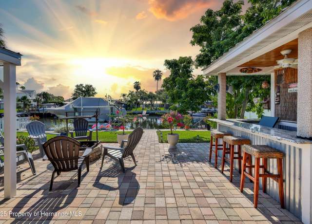 Property at 4492 Kingston Dr, Hernando Beach, FL 34607, 2 beds, 2 baths