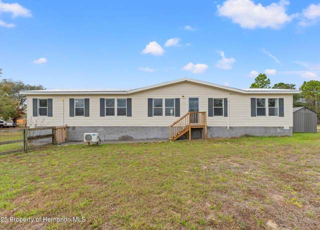 Property at 16119 Naples St, Brooksville, FL 34604, 4 beds, 2 baths