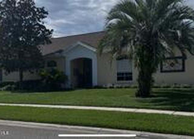 Property at 5601 Legend Hills Ln, Spring Hill, FL 34609, 2 beds, 2 baths