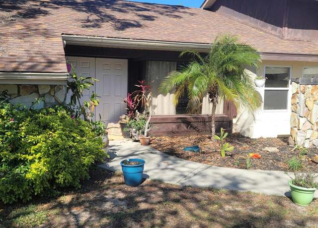 Property at 6231 Wayside Ct, Spring Hill, FL 34606, 3 beds, 2 baths