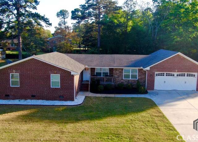 Property at 1705 Timothy Rd, Athens, GA 30606, 4 beds, 2 baths