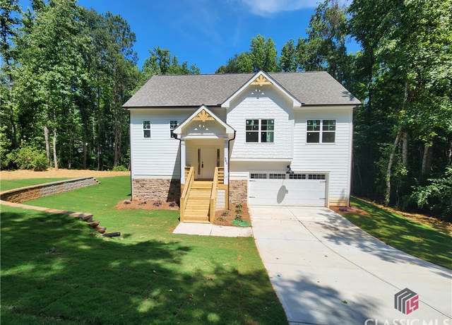 Property at 365 Discovery Trl, Athens, GA 30605, 4 beds, 3 baths