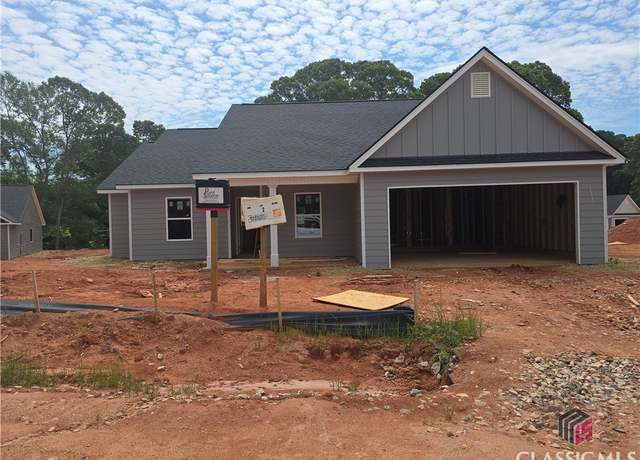 Property at 170 Northridge Dr, Danielsville, GA 30633, 4 beds, 2.5 baths
