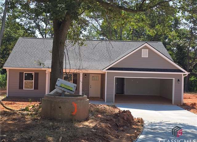 Property at 210 Northridge Dr, Danielsville, GA 30633, 4 beds, 3 baths