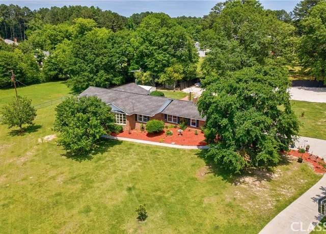 Property at 226 Elam Hts, Lincolnton, GA 30817, 4 beds, 2.5 baths