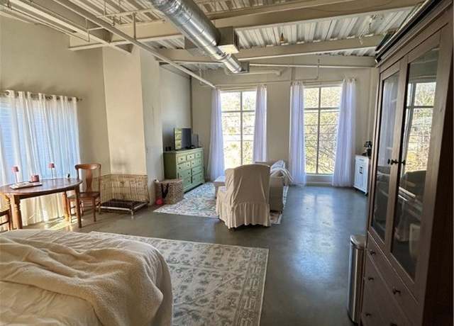 Property at 1075 Baxter St Unit B201, Athens, GA 30606, 1 bed, 1 bath
