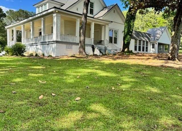 Property at 2351 Elder Rd, Bishop, GA 30621, 5 beds, 2.5 baths