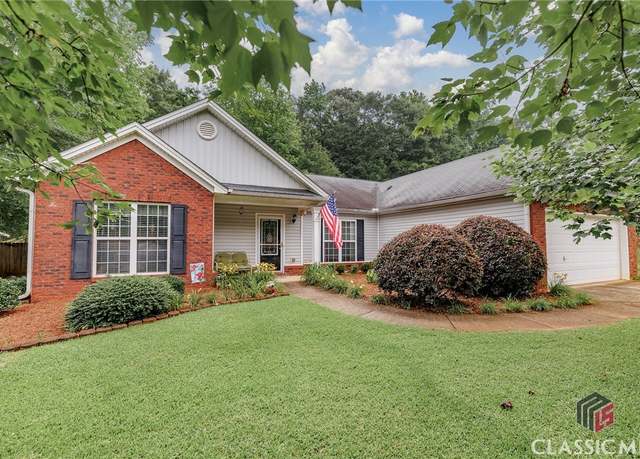 Property at 1663 Oconee Pt, Jefferson, GA 30549, 3 beds, 2 baths