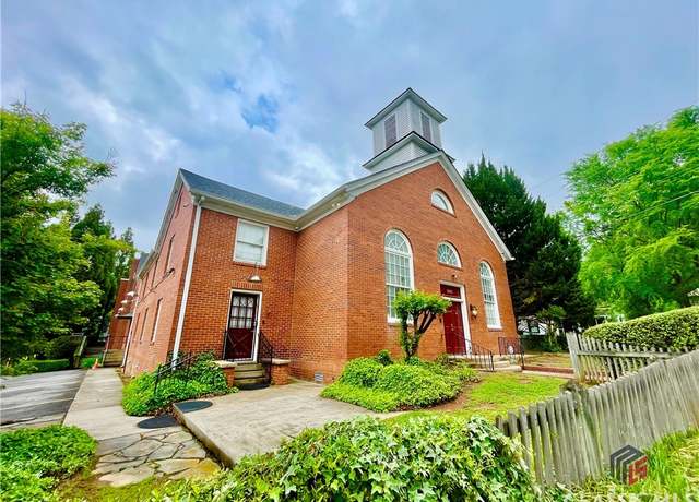 Property at 1295 E Broad St Unit C1, Athens, GA 30601, 2 beds, 2 baths