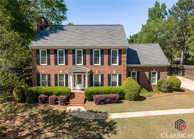 Property at 1181 Chaddwyck Dr, Athens, GA 30606, 4 beds, 4 baths