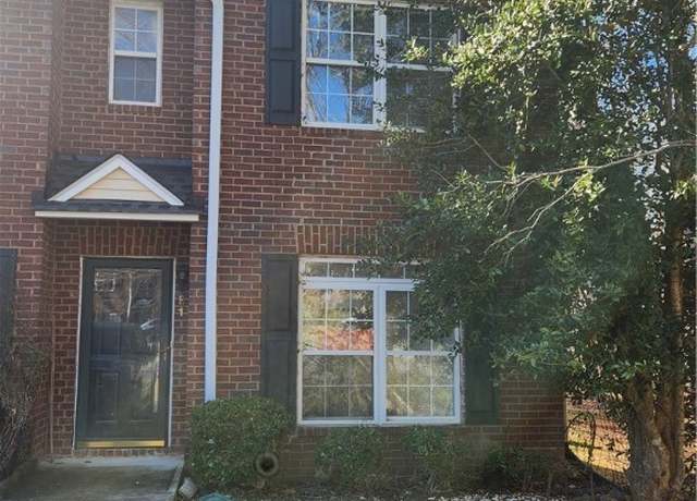 Property at 637 Huntington Rd Unit E1, Athens, GA 30606, 2 beds, 2.5 baths