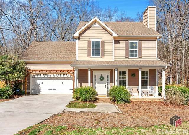 Property at 120 Queen Cir, Hartwell, GA 30643, 3 beds, 2.5 baths