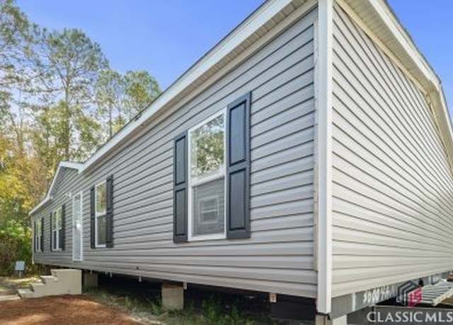 Property at 166 Oak Cir, Hull, GA 30646, 4 beds, 2 baths