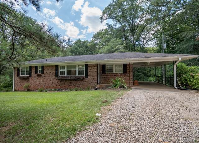Property at 211 Plantation Rd, Bishop, GA 30621, 3 beds, 1.5 baths
