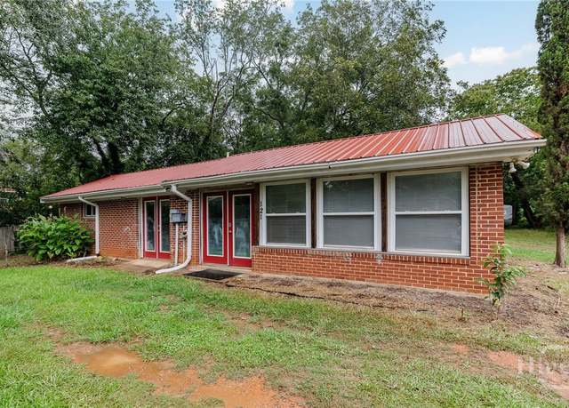 Property at 121 Sweetgum Way, Athens, GA 30601, 1 bed, 1 bath