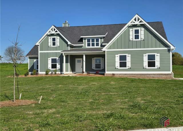 Property at 1000 Alaina Ave, Madison, GA 30650, 4 beds, 3 baths