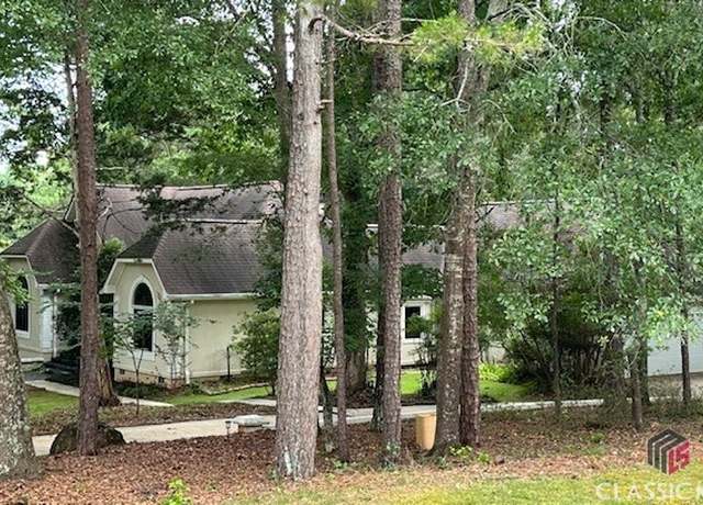 Property at 1010 Overton Way, Watkinsville, GA 30677, 5 beds, 3 baths