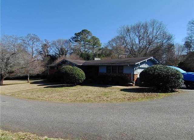 Property at 1595 Timothy Rd, Athens, GA 30606, 13 beds, 6 baths