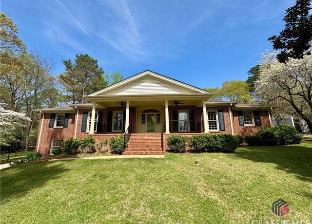 Property at 270 Riverhill Dr, Athens, GA 30606, 4 beds, 3 baths