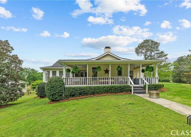 Property at 1021 Twin Rivers Rd, Greensboro, GA 30642, 4 beds, 4 baths