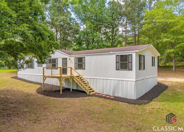 Property at 103 Pickle Simon Rd, Winder, GA 30680, 3 beds, 3 baths
