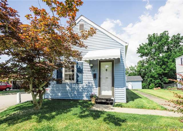 Property at 1518 Walnut St, New Albany, IN 47150, 1 bed, 1 bath